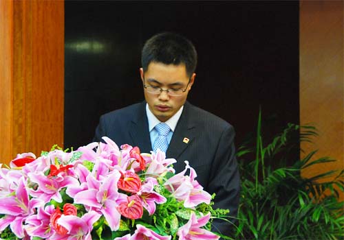 2012年工作年会，朝阳家禽市场赵圣南作交流发言